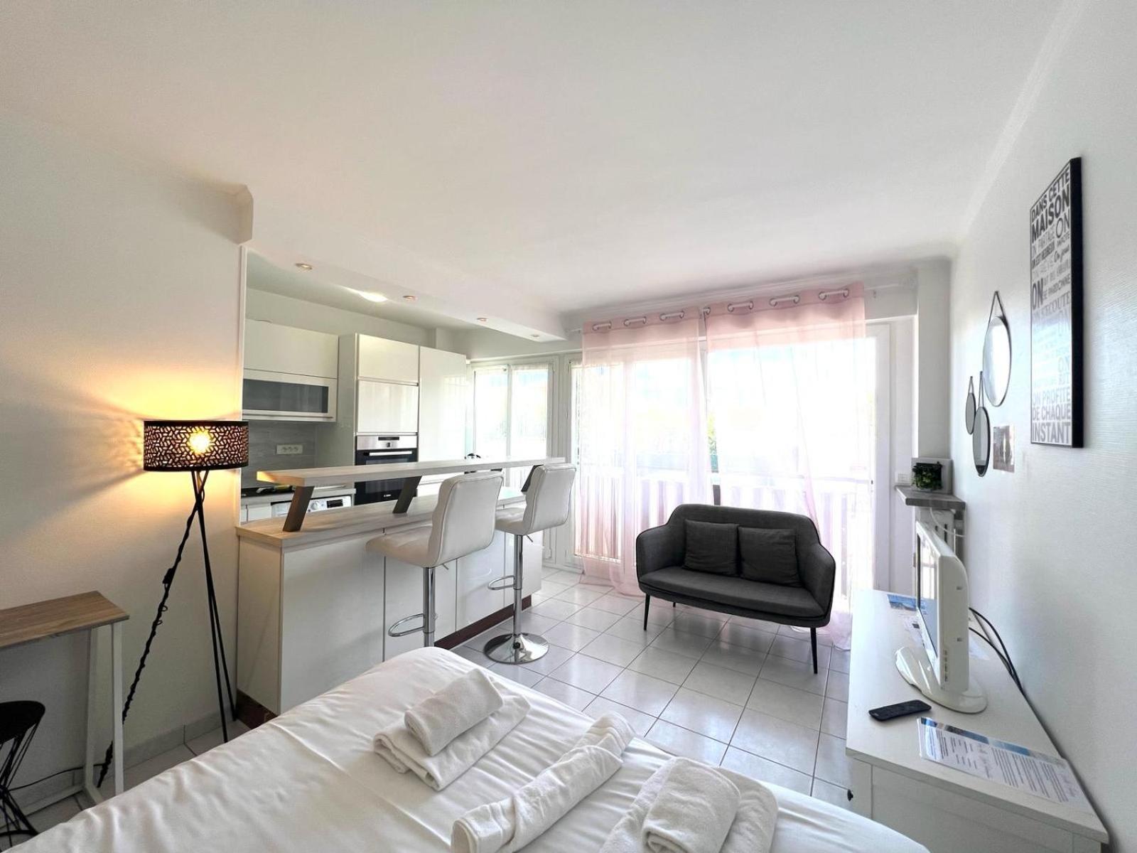 Near The Sea Cap Martin * Roquebrune-Cap-Martin